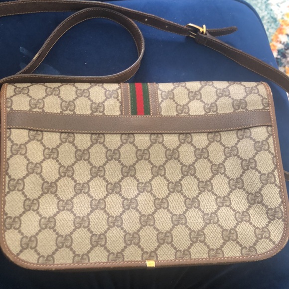 Vintage Gucci Crossbody Bag - Picture 4 of 7